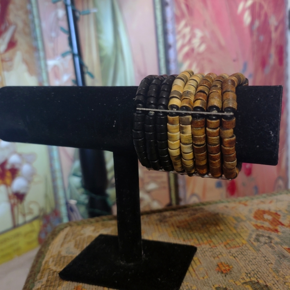 Tricolor Wood Beaded Bracelet
